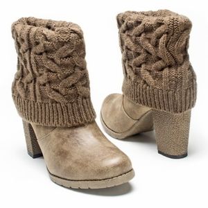 Muk Luks Light Brown Suede & Rib-Knit Chris Boot